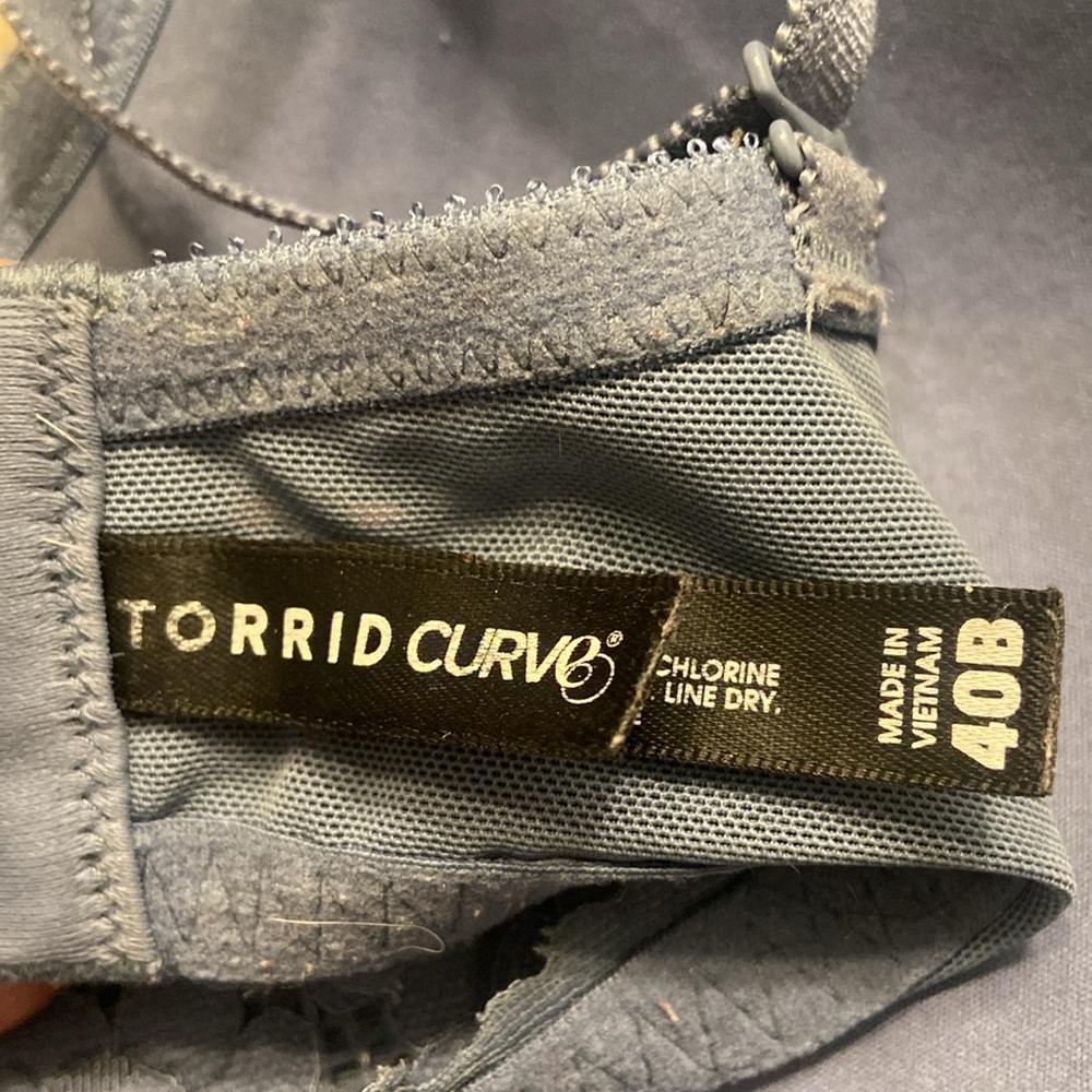 TORRID Lace Underwire Bra - Picture 4 of 4